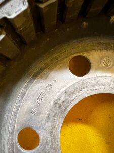 TARCZA HAMULCOWA TYŁ TYLNA RANGE ROVER EVOQUE II L551