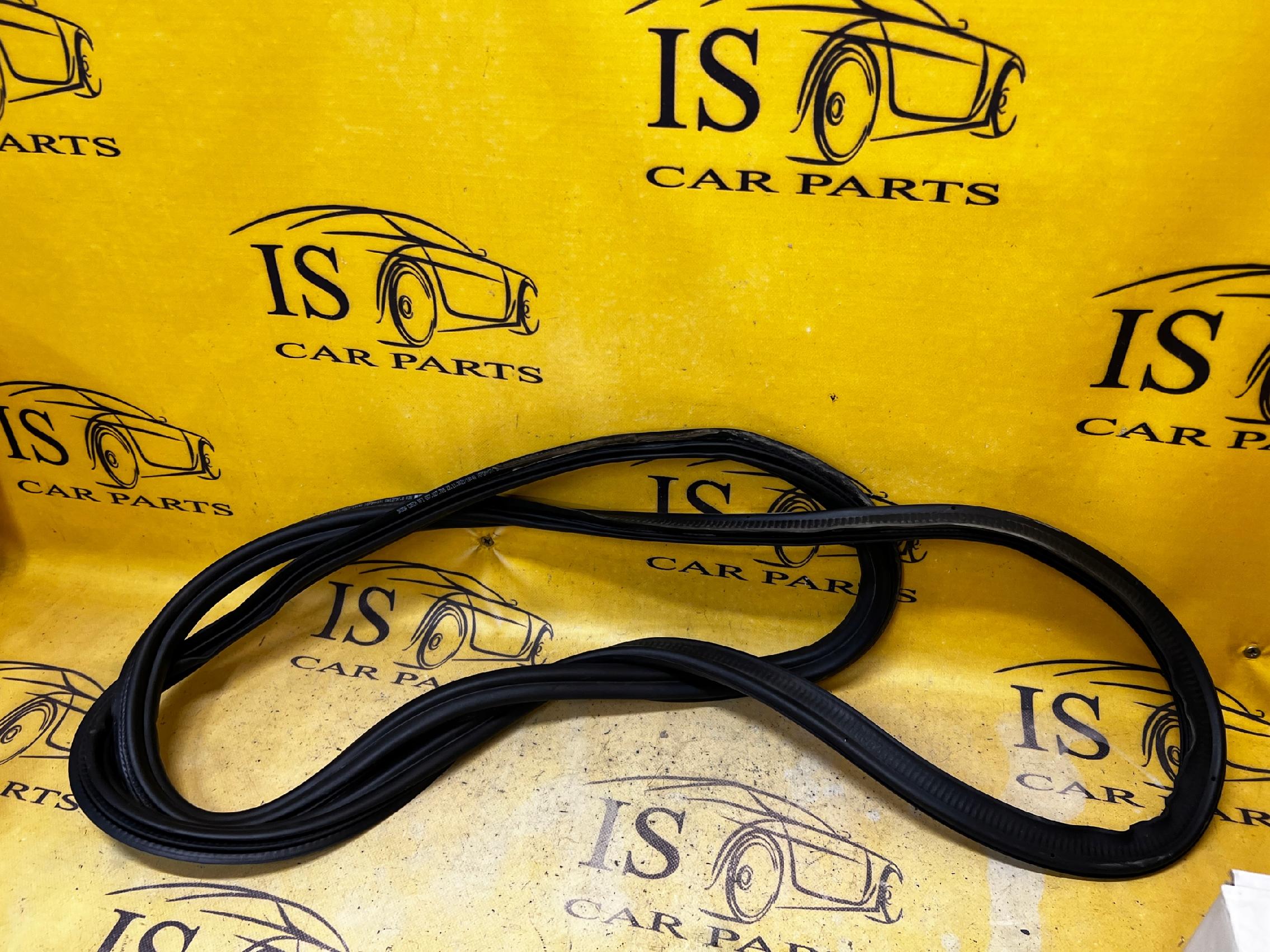 USZCZELKA POKRYWY KLAPY BAGAŻNIKA SKODA SCALA