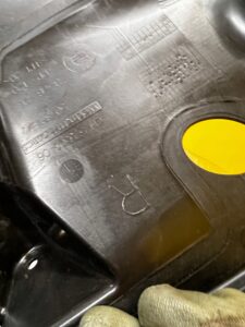 KANAŁ POWIETRZA PRZÓD PRAWY BMW X3 E83 LIFT NOWY OEM