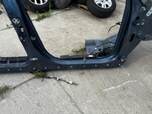 ĆWIARTKA PODŁUŻNICA SŁUPEK PRAWY PRZÓD FORD ESCAPE MK4 USA 2020