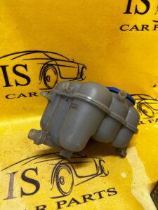 ZBIORNICZEK WYRÓWNAWCZY PŁYNU AUDI Q7 II 3.0 TDI