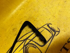 USZCZELKA PROWADNICA DRZWI LEWA PORSCHE CAYENNE II 7P5 LIFT 92A