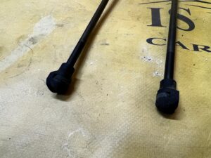 KOMPLET SIŁOWNIKI TELESKOPY KLAPY TYŁ BAGAŻNIKA PEUGEOT 308 II T9 HB EU