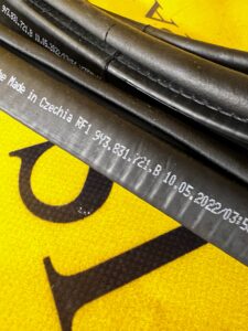 USZCZELKA DRZWI PRZEDNICH PORSCHE CAYENNE 9Y3 HYBRID