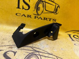 UCHWYT MOCOWANIE BAGAŻNIKA PRAWY TYŁ BMW SERIA 1 F40