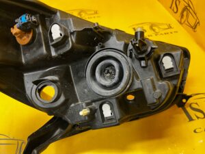 REFLEKTOR LAMPA PRZEDNIA PRZÓD LEWA LEWY DACIA LODGY DOKKER LIFT 2022R