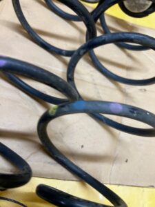 KOMPLET SPRĘŻYNY SPRĘŻYNA TYŁ PRAWY LEWY PEUGEOT 308 II T9 1.6 E-HDI EU