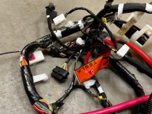 INSTALACJA ELEKTRYCZNA WIĄZKA GŁÓWNA WNĘTRZA PRAWA TESLA MODEL 3 PRZEDLIFT