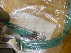 8 X STYK TULEJOWY MQS ELA Z KABLEM 0,75-1,5 MM² BMW NOWY OEM