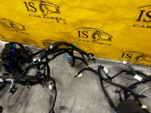 WIĄZKA DESKI PASA PRZEDNIEGO WNĘTRZA KOMORY DACIA SANDERO III 2023R