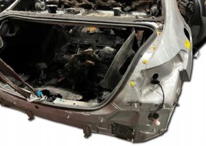 ĆWIARTKA TYŁ TYLNA WANNA BŁOTNIKI LEWY PRAWY MERCEDES C-KLASA W206