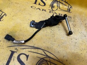 CZUJNIK POZIOMOWANIA ŚWIATEŁ RENAULT MEGANE IV