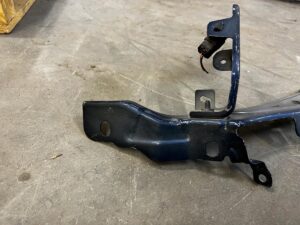 WSPORNIK MOCOWANIE BŁOTNIKA PRZÓD PRAWY RENAULT MEGANE IV RPR TERPR