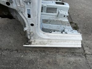 ĆWIARTKA SŁUPEK A PRÓG FARTUCH LEWA LEWY SKODA SCALA