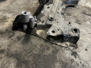 WÓZEK BELKA SANKI ZAWIESZENIE PRZÓD CITROEN C4 GRAND PICASSO II