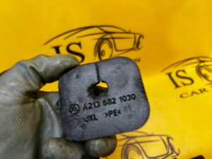 OSŁONA WYGŁUSZENIE PASA MERCEDES W213