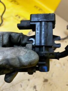 PRZEWODY ZAWÓR PODCIŚNIENIA PEUGEOT CITROEN 1.6 E-HDI