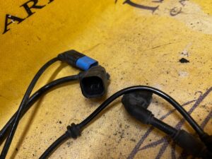 WIĄZKA CZUJNIK ABS LEWY TYŁ MERCEDES W176 W117 W246