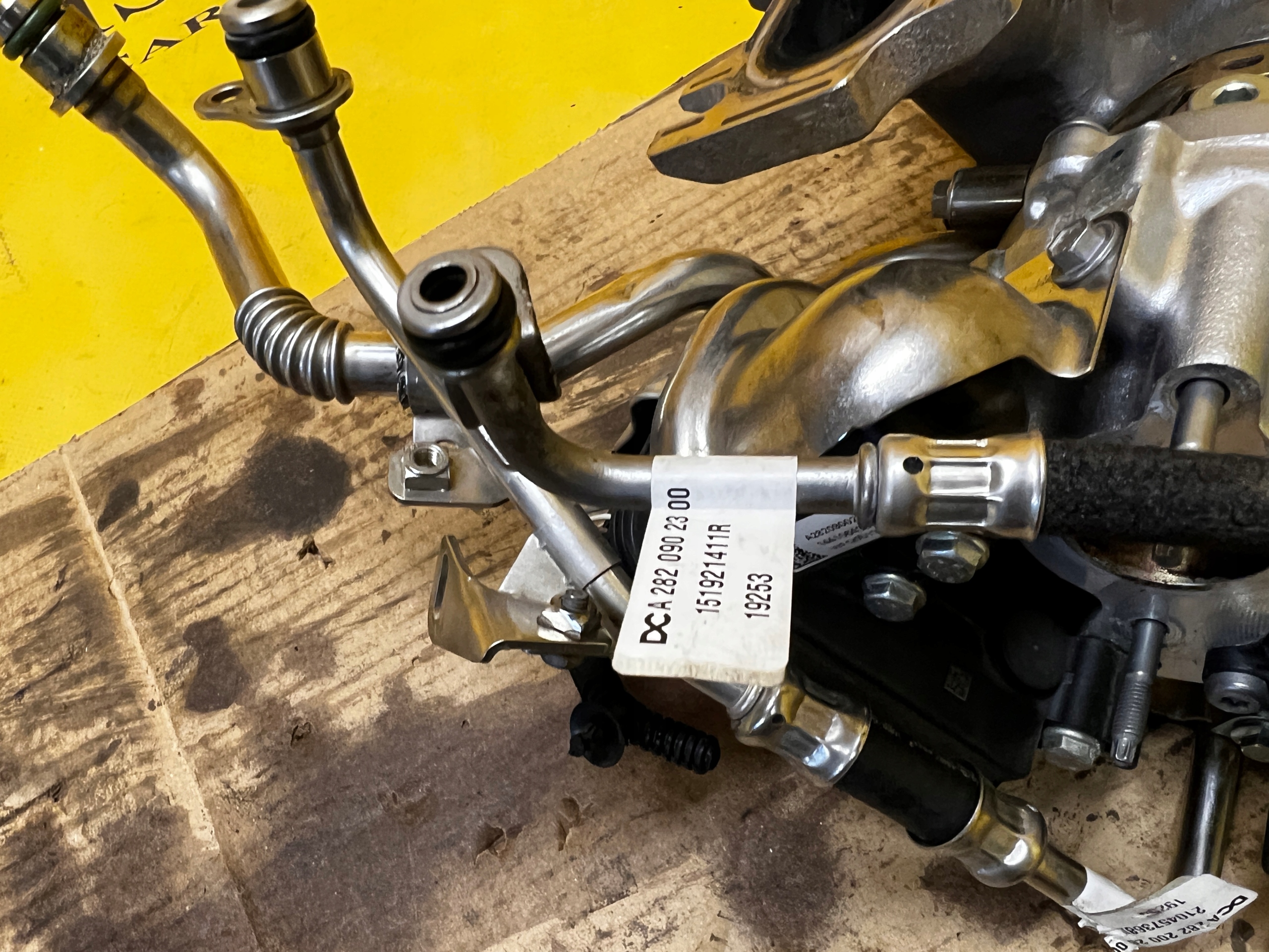 TURBOSPRĘŻARKA TURBO TURBINA KOLEKTOR RENAULT 1.3 TCE