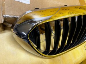 GRILL ATRAPA NERKA PRAWY PRAWA BMW 5 G30 G31 M-PAKIET SPORT NOWY OEM