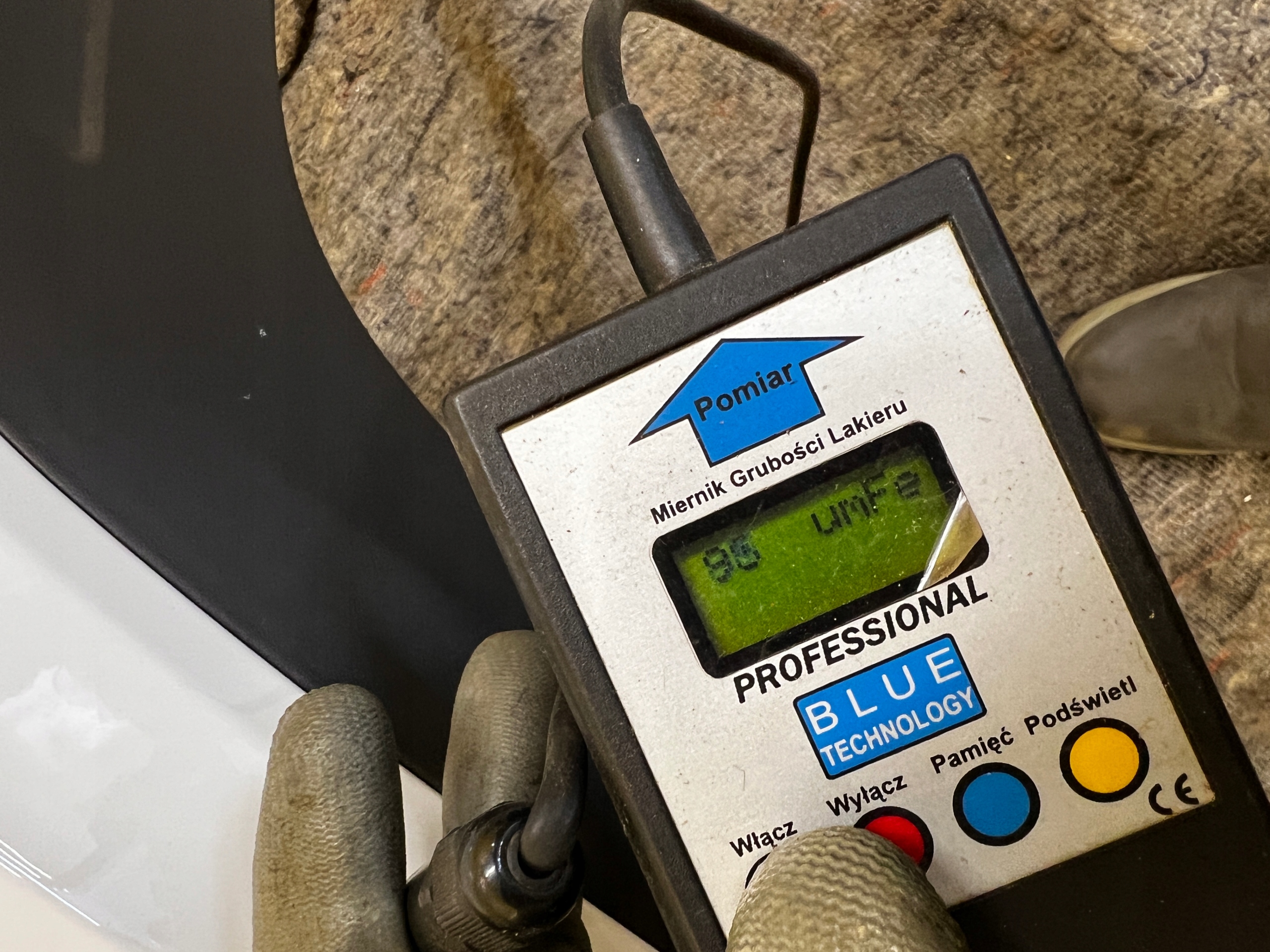 BŁOTNIK LISTWA SIERP LEWY PRZÓD HYUNDAI TUCSON IV KOLOR PYW