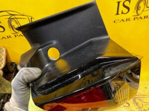 LAMPA LEWY TYŁ W BŁOTNIK PEUGEOT 5008 II P87