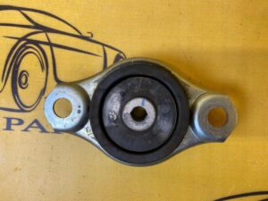 ŁAPA PODUSZKA SILNIKA 1.4 TJET FIAT ABARTH 500 595