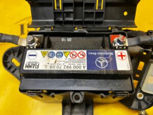 DODATKOWY AKUMULATOR AGM STEROWNIK MODUŁ MERCEDES B-KLASA W246