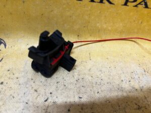 SIŁOWNIK KLAPKI WLEWU PALIWA PORSCHE CAYENNE II 7P5