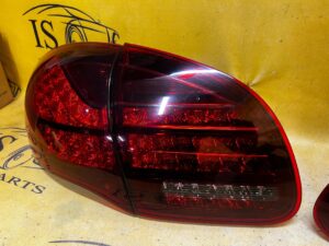 KOMPLET LAMPA LAMPY TYŁ LED LEWA PRAWA PORSCHE CAYENNE II 7P5 GTS USA