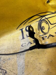 WSPORNIK MOCOWANIE DRUT TOYOTA HILUX VIII 8