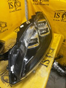 KOMPLET REFLEKTORY LAMPY PRZEDNIE FULL LED FORD KUGA MK3 ANGLIK