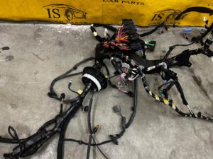 WIĄZKA DESKI PASA PRZEDNIEGO WNĘTRZA KOMORY DACIA SANDERO III 2023R