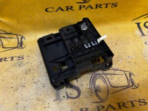 SKRZYNKA OBUDOWA BEZPIECZNIKÓW FORD ESCAPE MK4