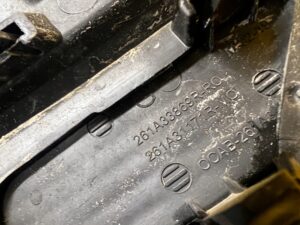 KRATA KRATKA ATRAPA ZDERZAKA PRZÓD LEWY LEWA DACIA SANDERO III STEPWAY LIFT