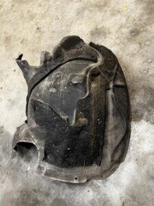 NADKOLE PRZÓD PRAWY PRAWE CZĘŚĆ TYLNA AUDI A8 D4