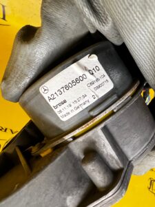 SILNIK MECHANIZM ZAMYKANIA KLAPY BAGAŻNIKA MERCEDES E-KLASA W213 KOMBI