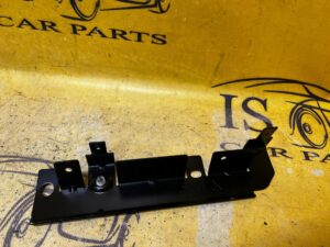 MOCOWANIE UCHWYT WSPORNIK LEWY PORSCHE CAYENNE COUPE 9Y3 9Y0