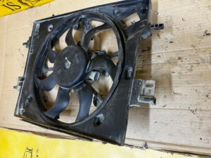 WENTYLATOR CHŁODNIC DACIA DOKKER