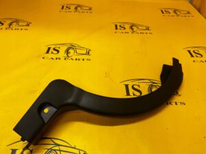 KOMPLET OSŁONY ZAWIASÓW KLAPY TYŁ BAGAŻNIKA MERCEDES C-KLASA W206