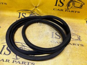 USZCZELKA DRZWI PRZÓD PRZEDNIA LEWY LEWA PORSCHE PANAMERA 970 I LIFT