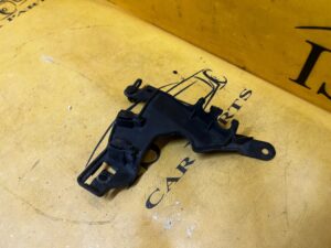 MOCOWANIE SKRZYNKI BEZPIECZNIKÓW FORD FUSION LIFT USA MONDEO MK5