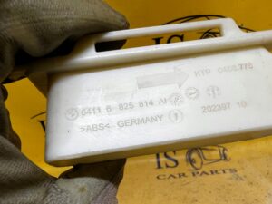 WSPORNIK UCHWYT MOCOWANIE PLASTIK BMW 5 G30