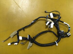 WIĄZKA INSTALACJA DESKI NAWIGACJI INFINITI Q70 M