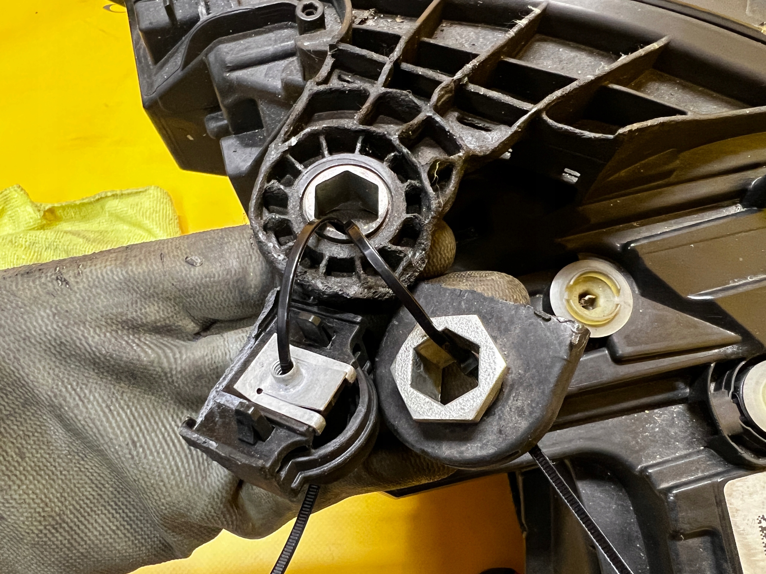 REFLEKTOR LAMPA LED HIGH PERFORMANCE PRZÓD LEWY MERCEDES C-KLASA W206