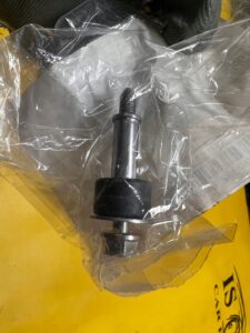 ŚRUBA POKRYWY ZAWORÓW BMW N42 N46 1 E87 3 E46 E90 X3 E83 Z4 E85 NOWA OEM