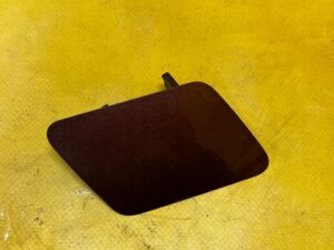 ZAŚLEPKA SPRYSKIWACZA REFLEKTORA PRAWA ZDERZAKA PRZÓD PEUGEOT 508 RXH