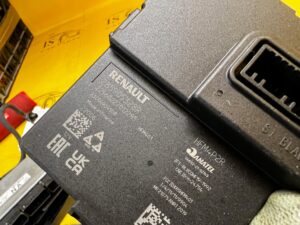 MODUŁ STEROWNIK ECU DACIA JOGGER SANDERO III