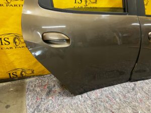 DRZWI PRAWA STRONA PRAWY TYŁ DACIA DUSTER II 2 TECNM