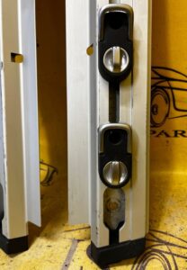 KOMPLET SZYNY MOCOWANIA BAGAŻNIKA LEWA PRAWA RANGE ROVER L551 II